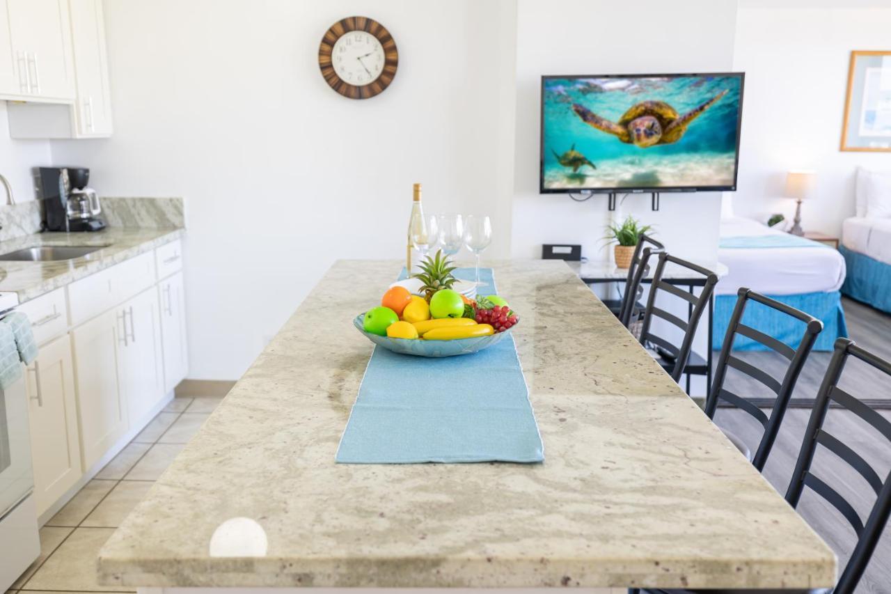 Waikiki Escapade Mountain Views Condo, Steps To Beach With Parking Perk Honolulu Buitenkant foto