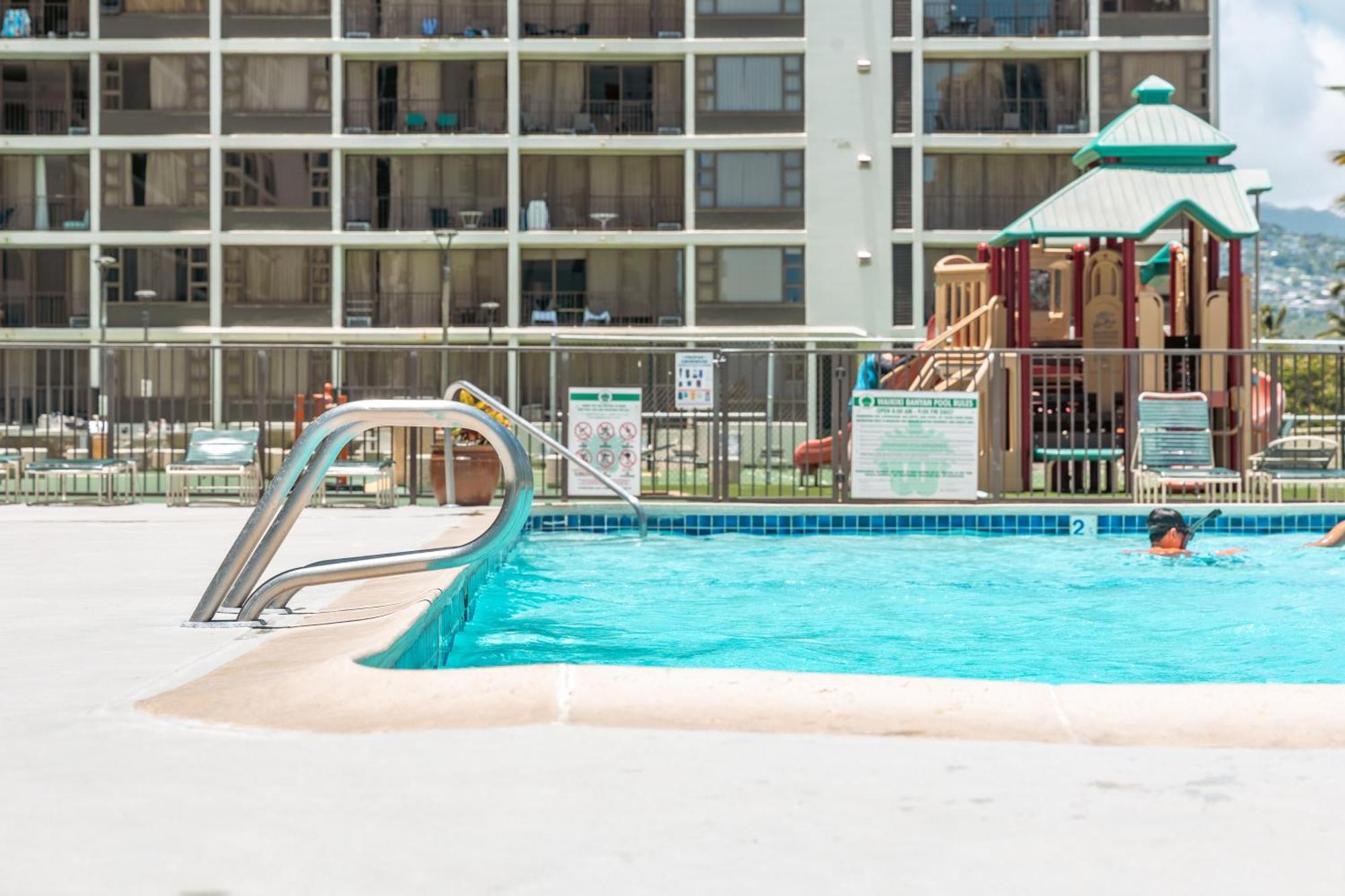 Waikiki Escapade Mountain Views Condo, Steps To Beach With Parking Perk Honolulu Buitenkant foto