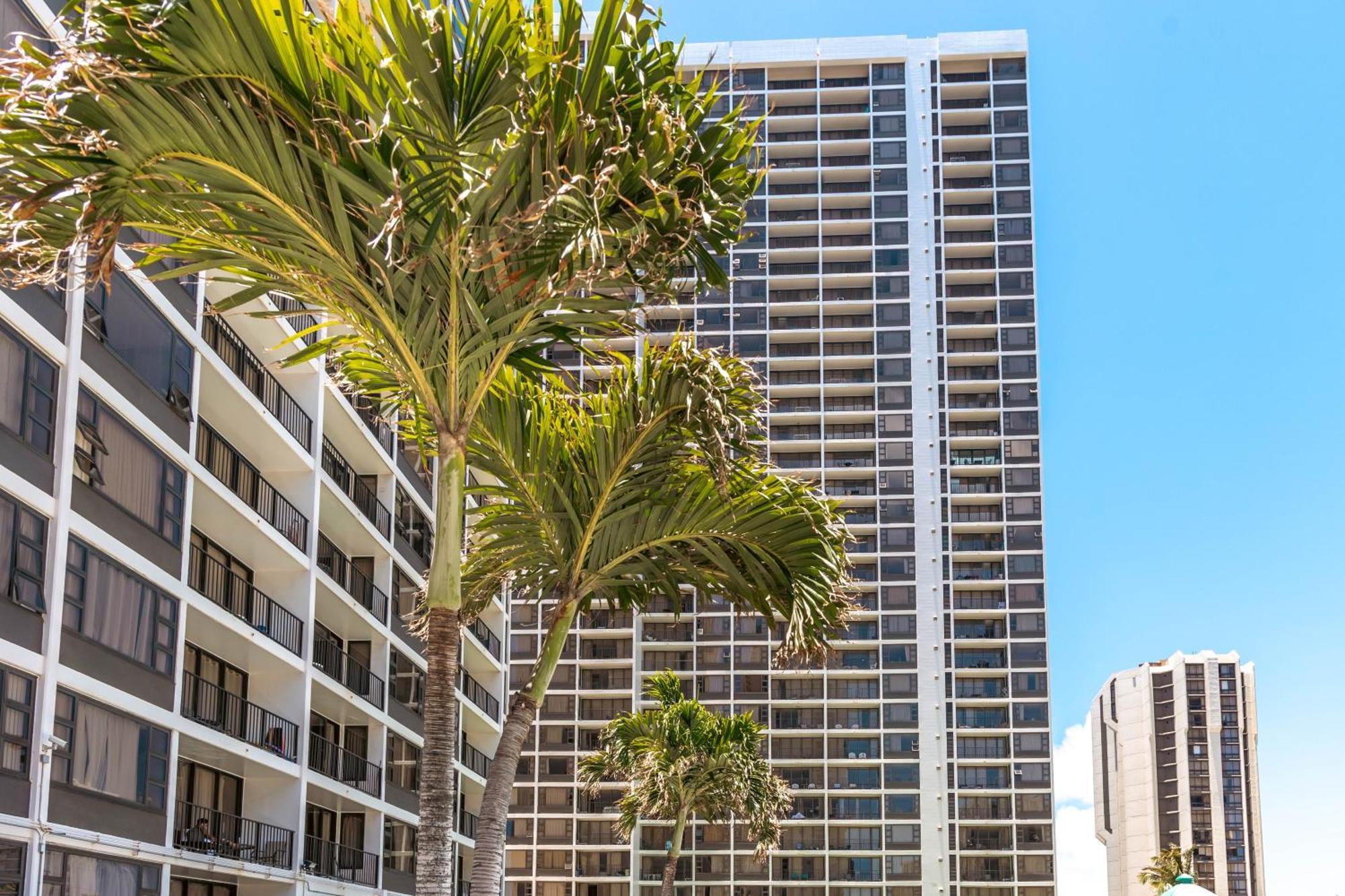 Waikiki Escapade Mountain Views Condo, Steps To Beach With Parking Perk Honolulu Buitenkant foto