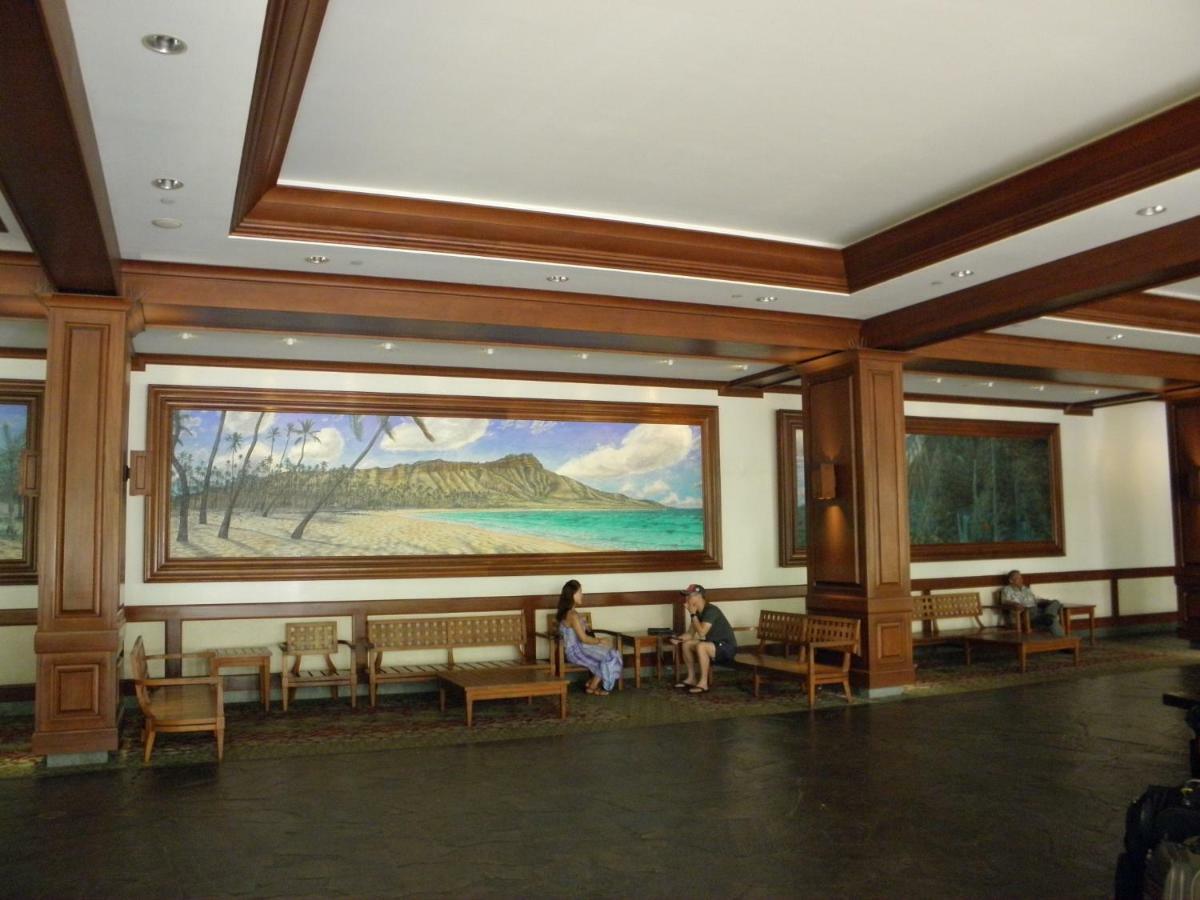 Waikiki Escapade Mountain Views Condo, Steps To Beach With Parking Perk Honolulu Buitenkant foto